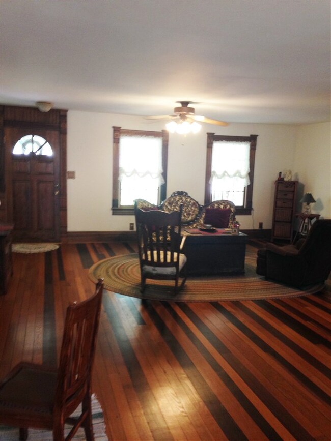 5236 E State Road 58, Bloomfield, IN 47424 - photo 6