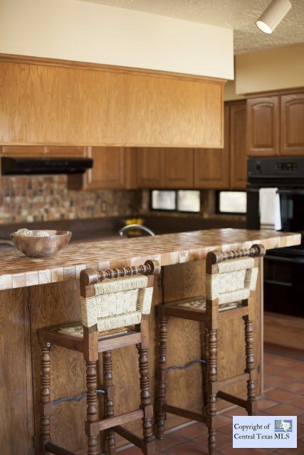 117 Oakridge Dr, San Marcos, TX 78666 - photo 6