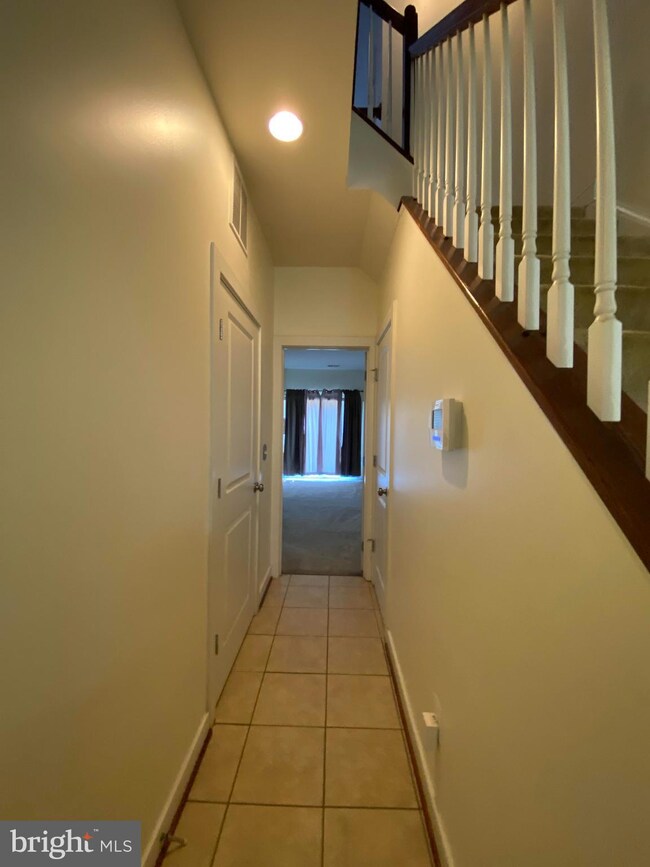 107 Shamrock Dr unit 4114, Stafford, VA 22556 - photo 4