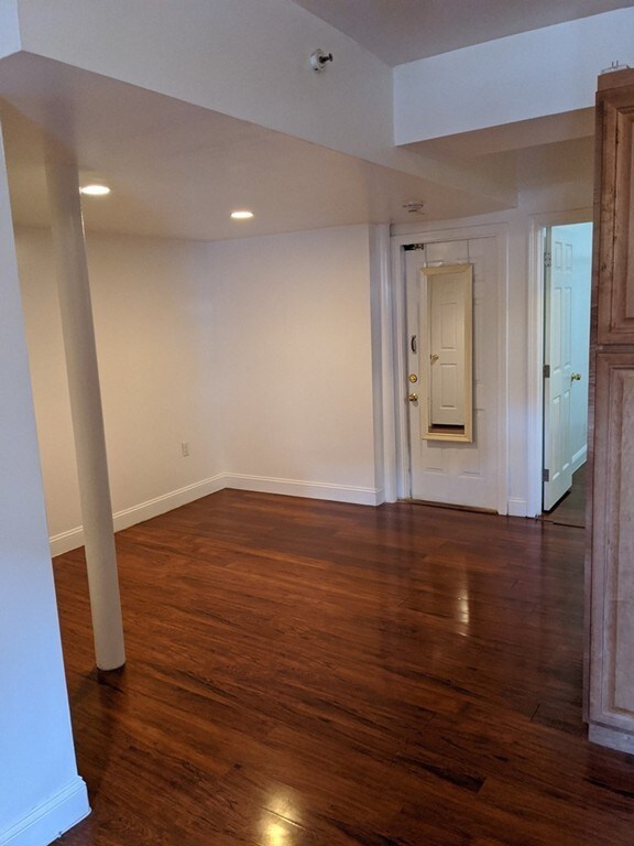 46 W Newton St unit B, Boston, MA 02118 - photo 4