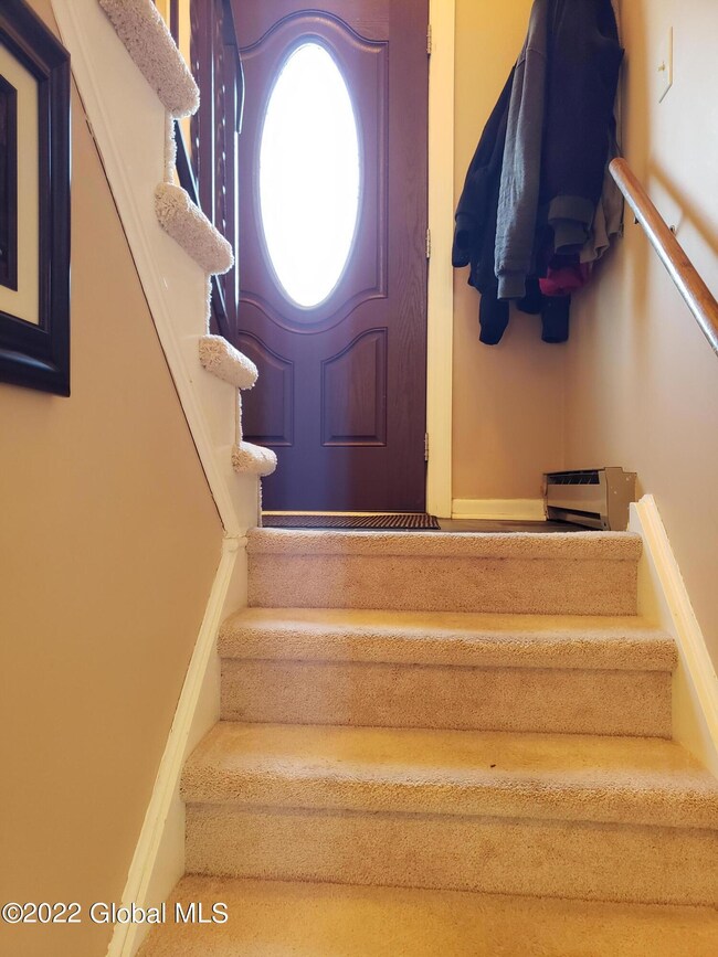 11 Rosemary Drive Extension, Albany, NY 12211 - photo 4