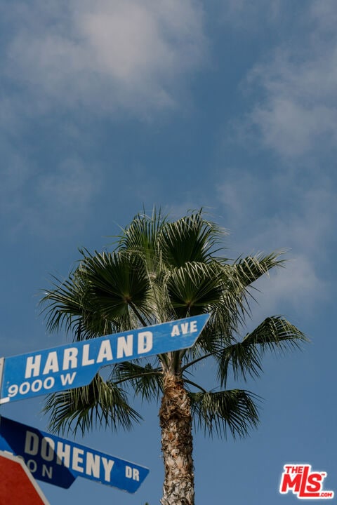 702 N Doheny Dr unit 302, West Hollywood, CA 90069 - photo 4