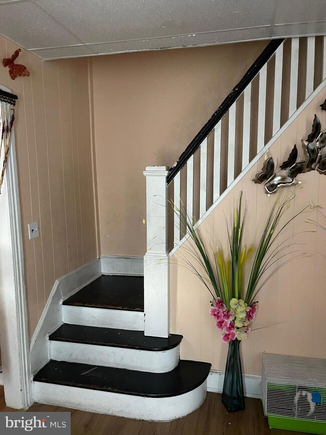 921 Green St, Reading, PA 19604 - photo 4