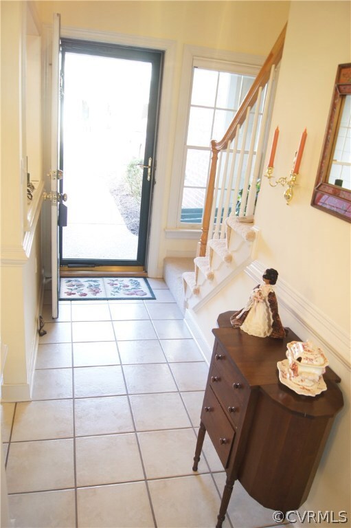 Entrance Foyer W/12