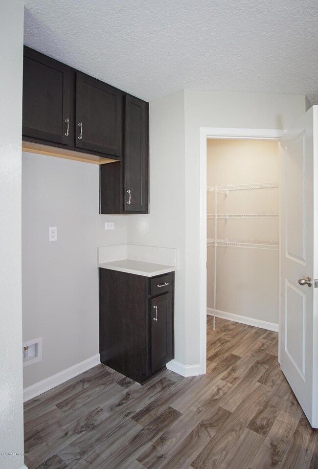 2532 Wisdom Ct, Jacksonville, FL 32210 - photo 6