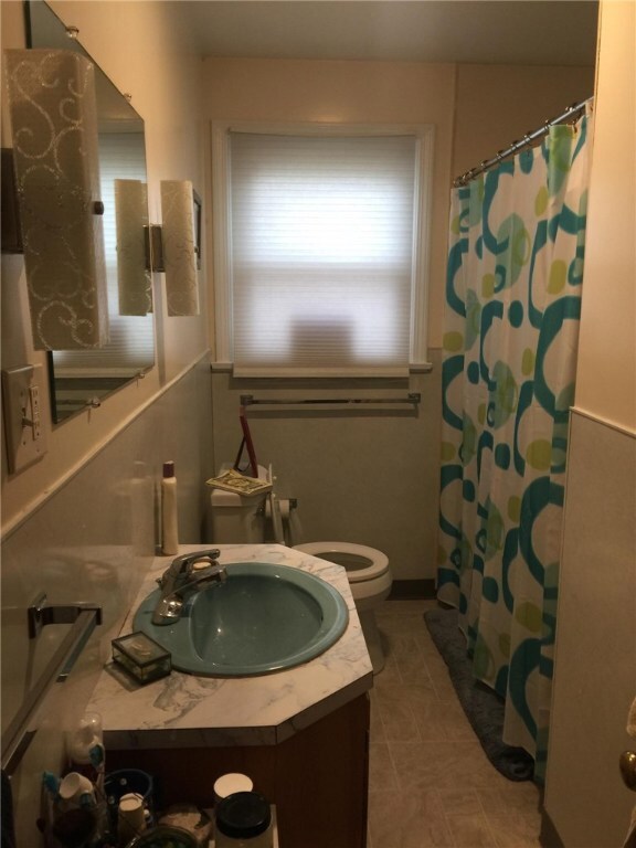 10 Sherwood Rd, Middletown, RI 02842 - photo 7