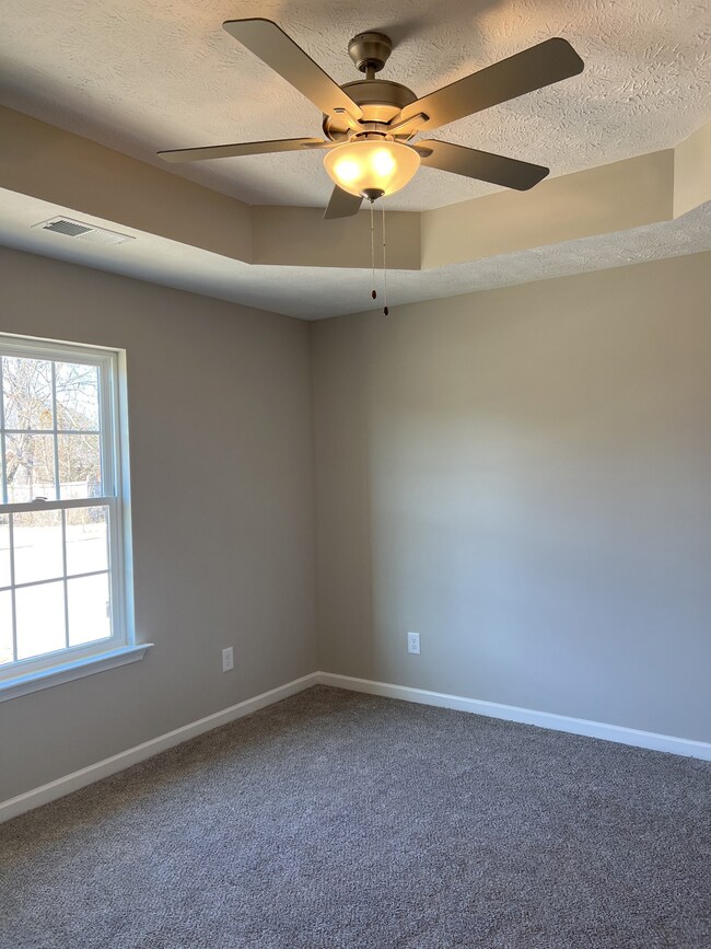 61 Timber Cir, Manchester, TN 37355 - photo 7