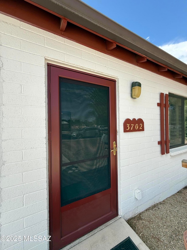 3702 E Juarez St, Tucson, AZ 85713 - photo 4