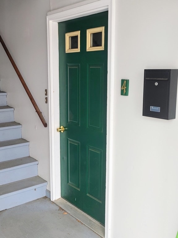 119 Union St unit 4, Westfield, MA 01085 - photo 3