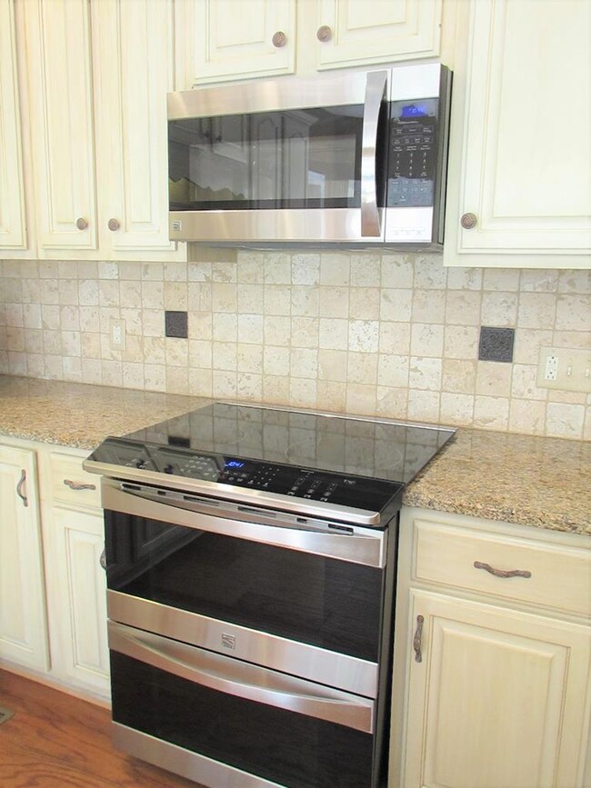 1340 Mountain Top Ln, Cookeville, TN 38506 - photo 7