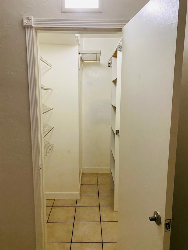 1301 N 12th Ct unit 12A, Hollywood, FL 33019 - photo 6