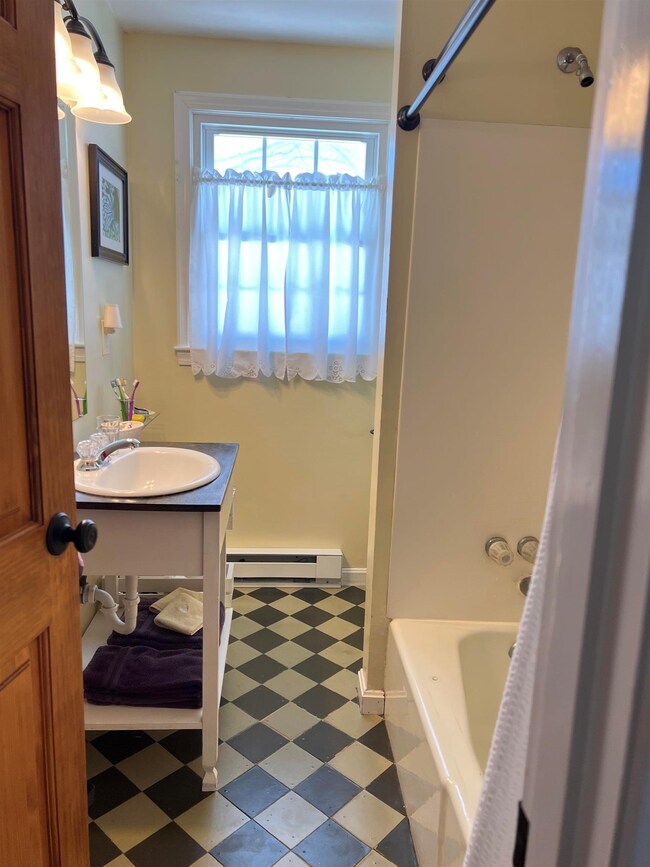 42 Maplewood Cir, Walpole, NH 03608 - photo 6