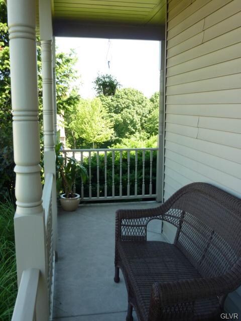 307 Spyglass Hill Rd, Bath, PA 18014 - photo 5