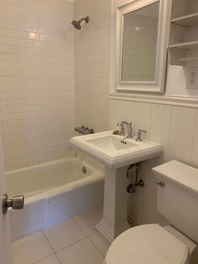 215 10th Ave unit 4B, Belmar, NJ 07719 - photo 6