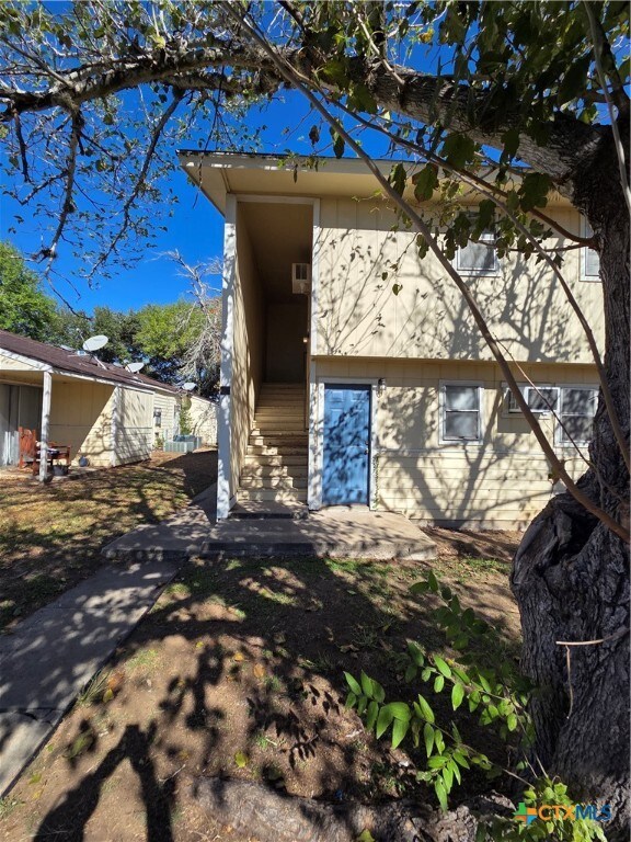 657 W 4th St, Yorktown, TX 78164 - photo 7