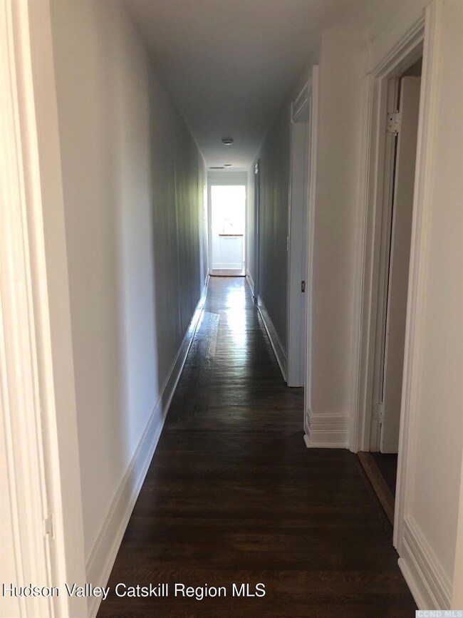 420 Warren St unit 2R, Hudson, NY 12534 - photo 7