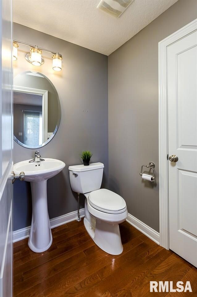 4 Jacob Dr, Eldridge, IA 52748 - photo 3