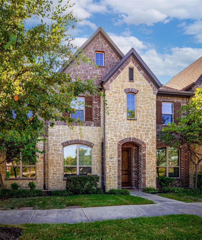 2400 Holt Dr unit C, Carrollton, TX 75010 - photo 2