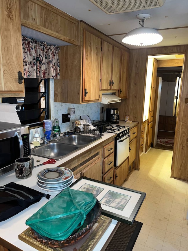 301 N Shary Rd unit LOT 2, Mission, TX 78572 - photo 5