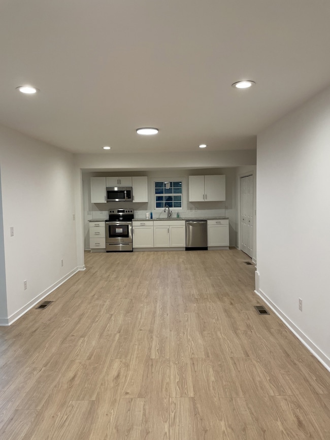 520 Oak St, Shelbyville, TN 37160 - photo 4