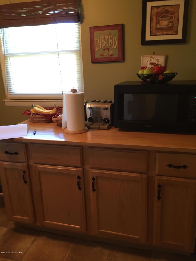 40 Stanford Dr, Hazlet, NJ 07730 - photo 7