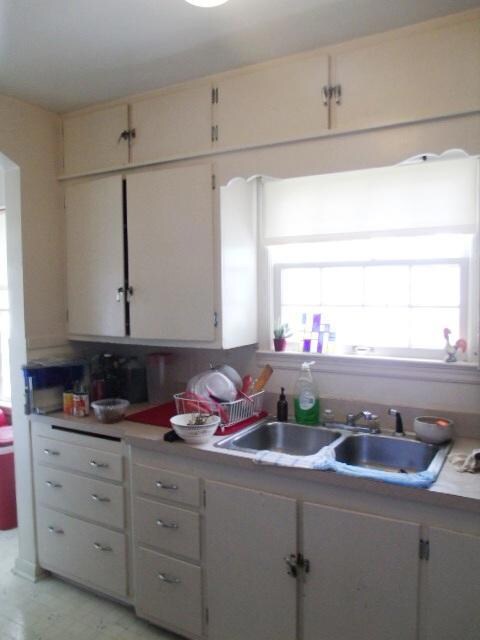 824 down kitchen
