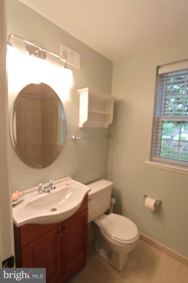 3522 S Utah St unit A2, Arlington, VA 22206 - photo 7