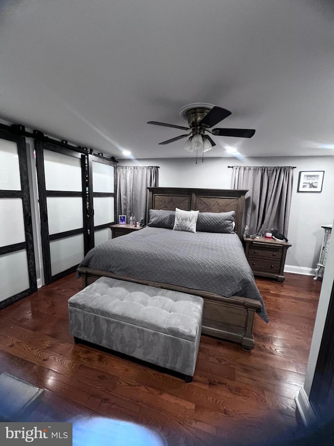 12715 Cabell Rd, Philadelphia, PA 19154 - photo 4