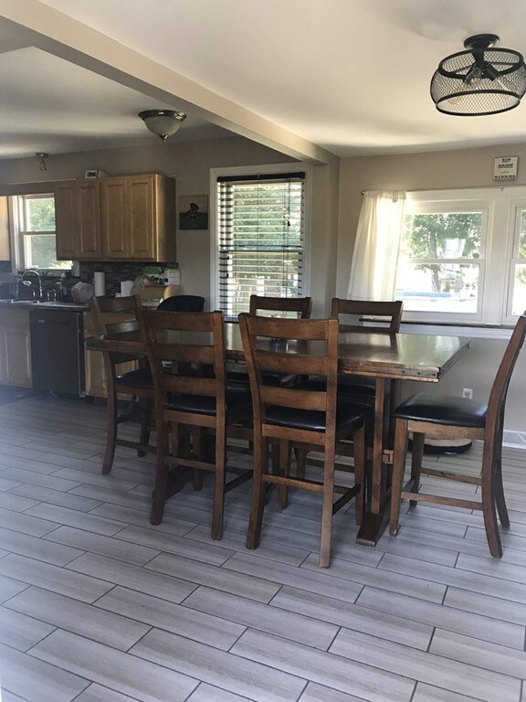 256 Old Bedford Rd, Westport, MA 02790 - photo 5