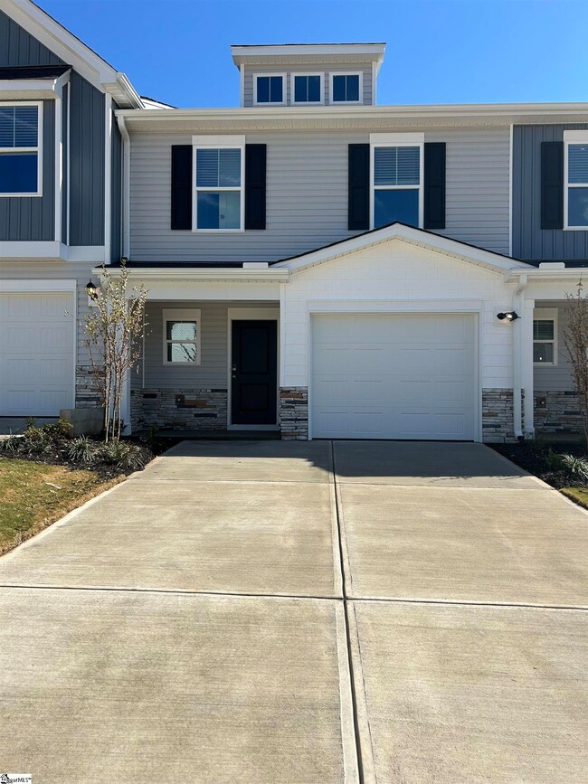 210 Stonyway Ln, Easley, SC 29640 - photo 2