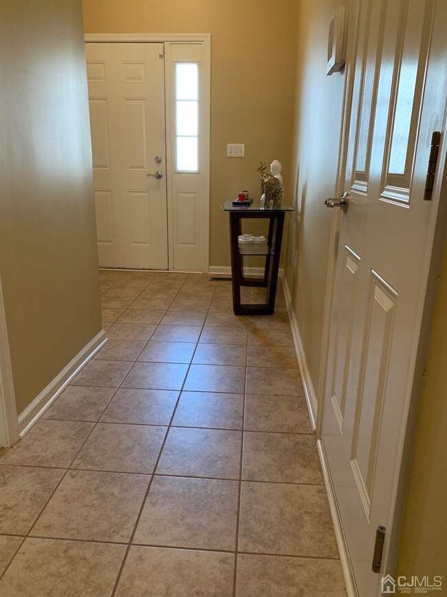 43 Campbell St unit 1543, South Plainfield, NJ 07080 - photo 2