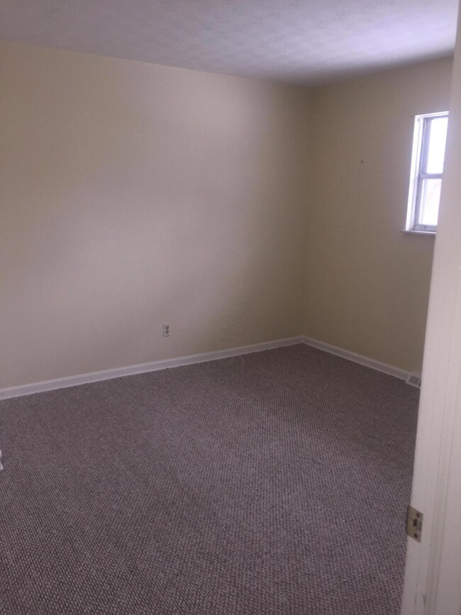 3930 Beulah Rd unit 932, Columbus, OH 43224 - photo 5