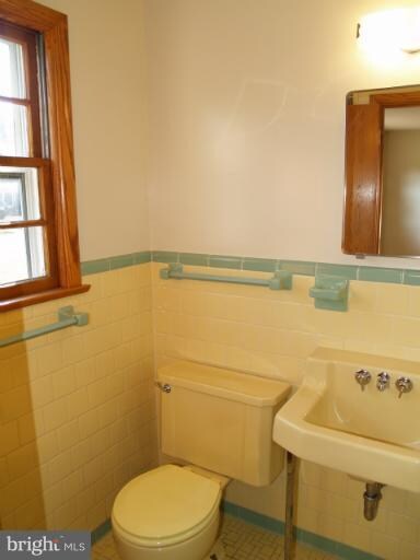 3302 Durbin Place, Falls Church, VA 22041 - photo 3