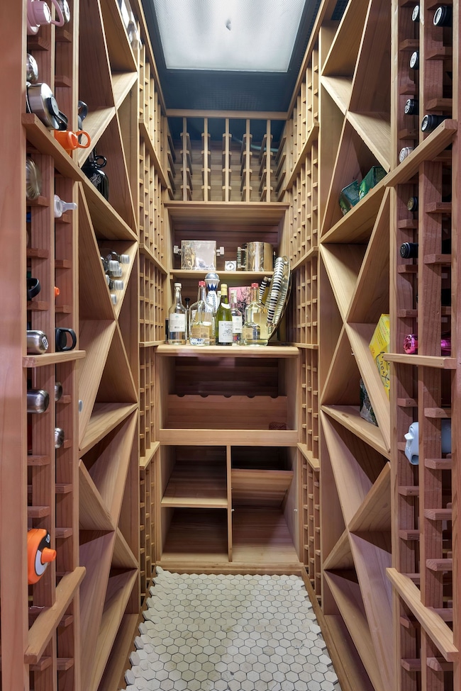 Trump Plaza unit 10c/11c, New York, NY 10065 - photo 6