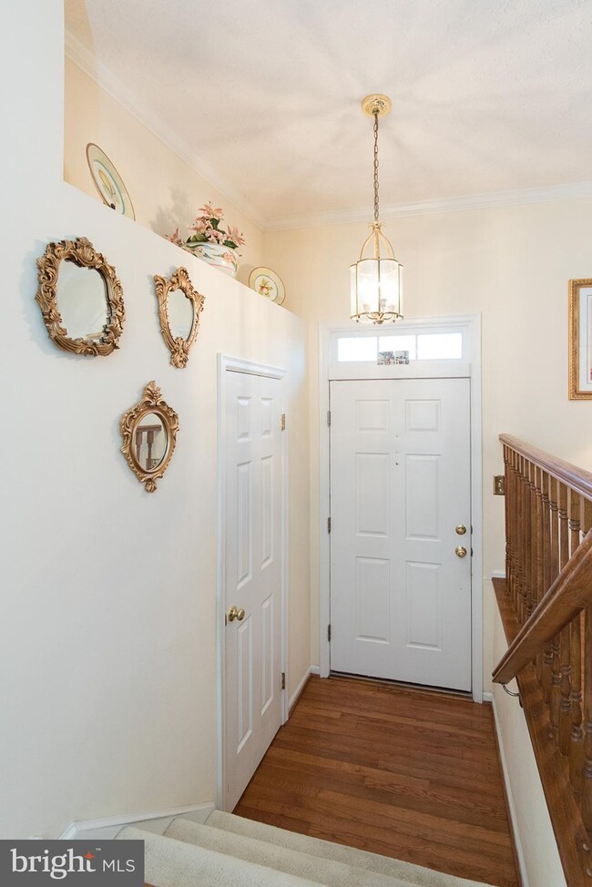 628 Budleigh Cir, Lutherville Timonium, MD 21093 - photo 2