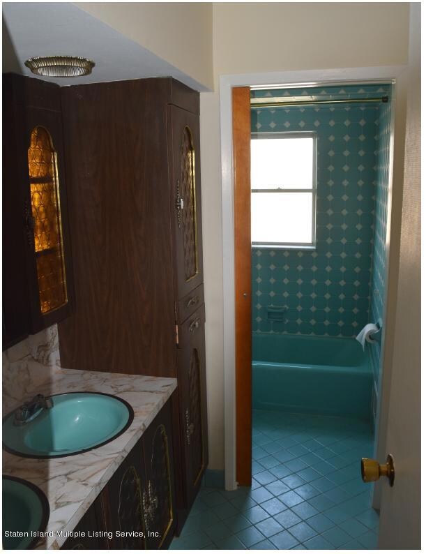 Full Bath