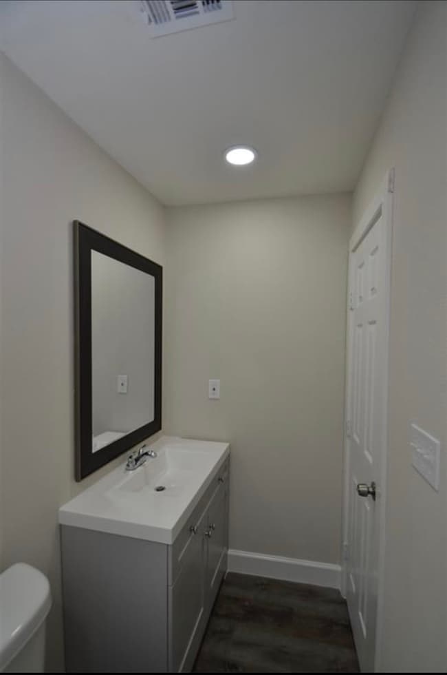 8714 Spaulding St, Houston, TX 77016 - photo 6