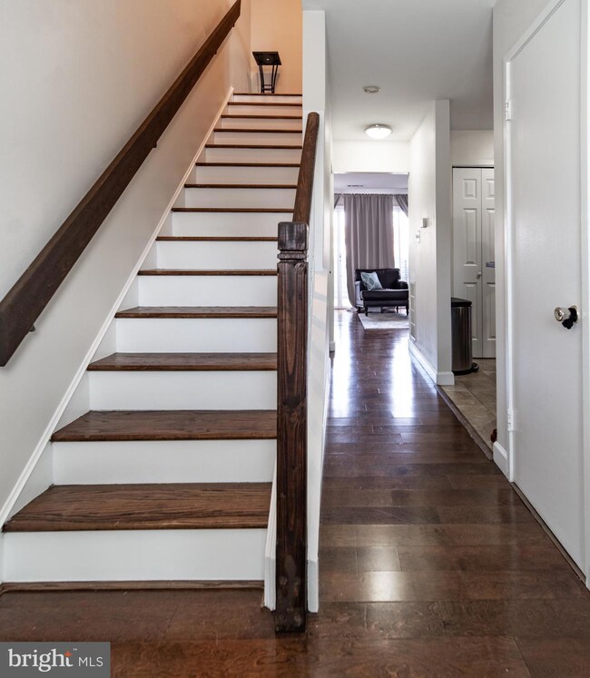 8627 Sacramento Dr, Alexandria, VA 22309 - photo 3