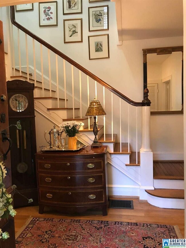 simple and elegant staircase
