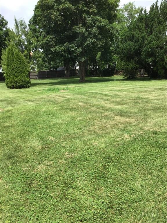 70 Fountain Ave, Cranston, RI 02920 - photo 5