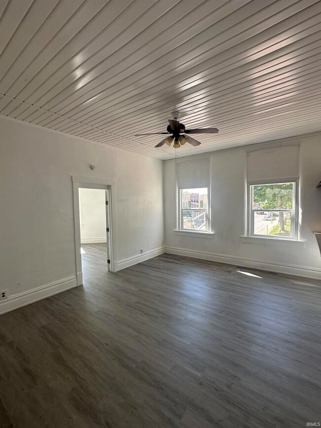 104 W Michigan St unit 3, Lagrange, IN 46761 - photo 5