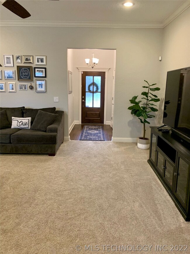 5422 Cooper Ct, Bartlesville, OK 74006 - photo 4