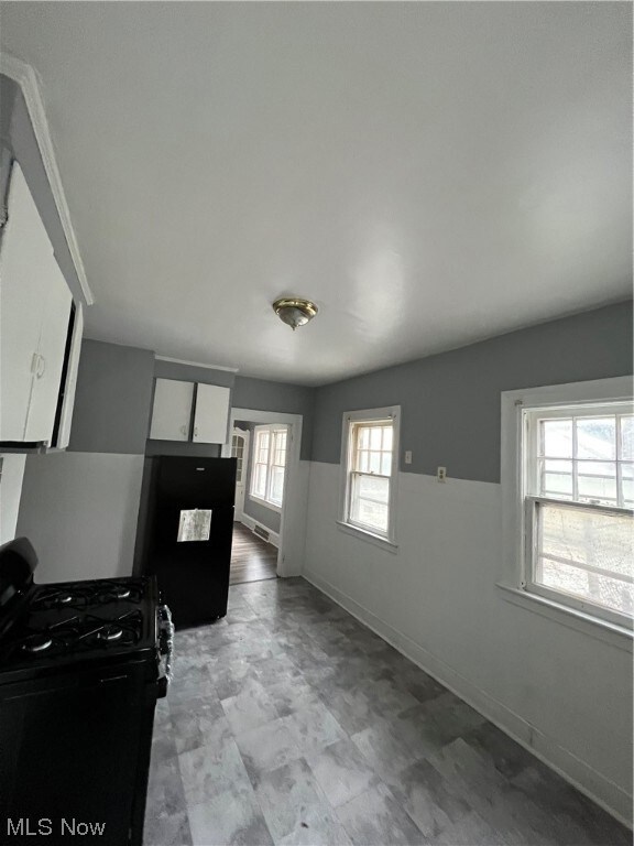 1717 Compton Rd, Cleveland, OH 44118 - photo 7