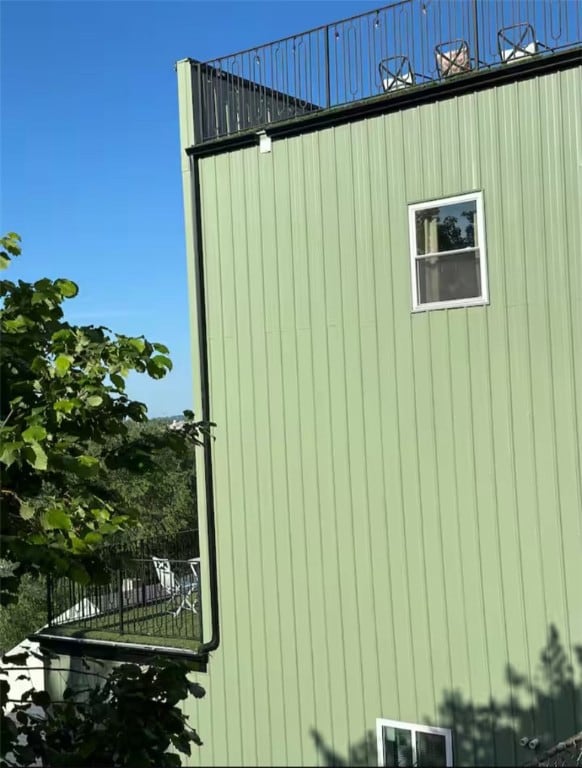 1909 Baldauf St, Pittsburgh, PA 15203 - photo 2