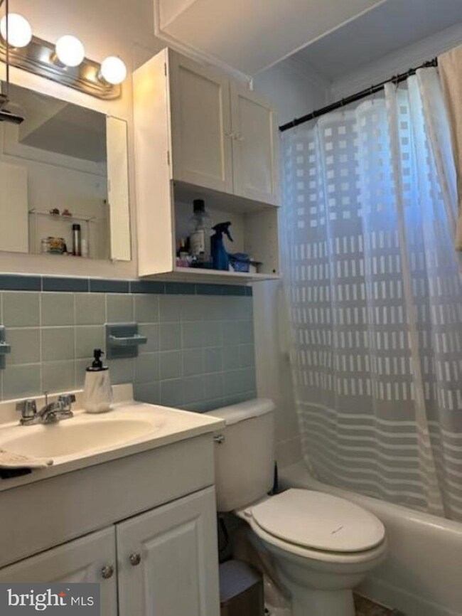 131 N Main St unit THE SUITE, New Hope, PA 18938 - photo 6