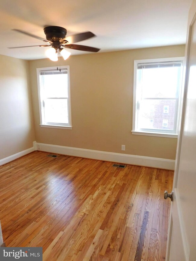 4012 Rexmere Rd, Baltimore, MD 21218 - photo 7