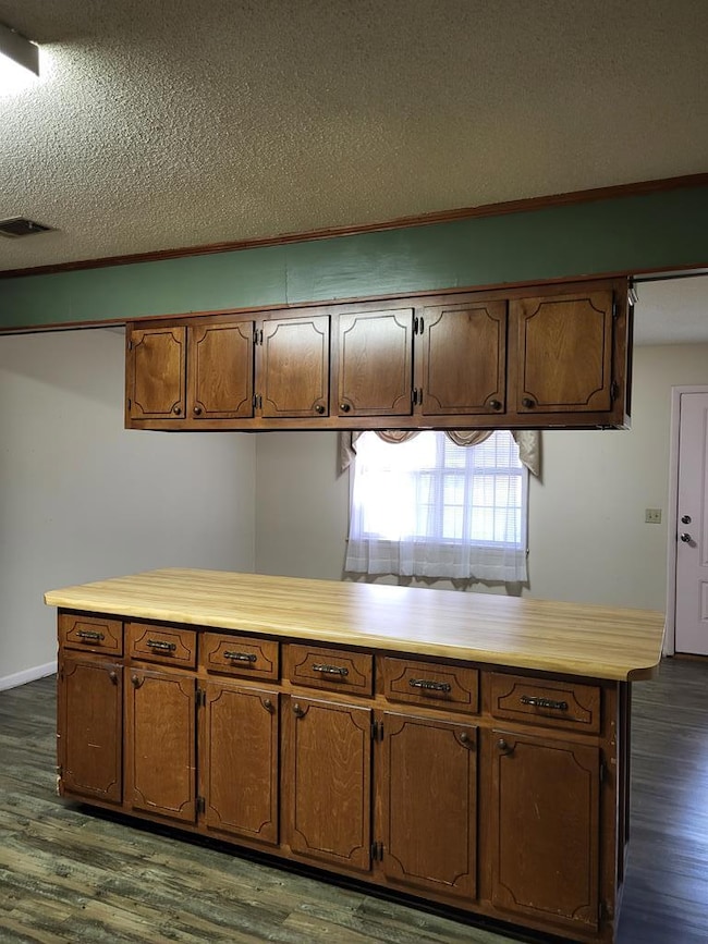 116 Walton Way, Hazlehurst, GA 31539 - photo 7