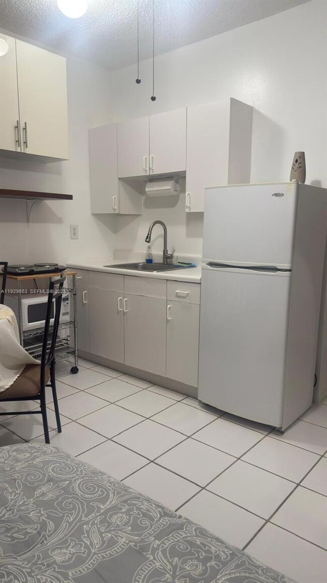 12945 SW 116th St, Miami, FL 33186 - photo 5