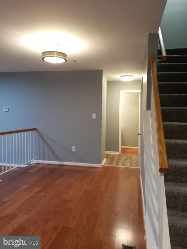 4739 Ridgeline Terrace unit 301, Bowie, MD 20720 - photo 6