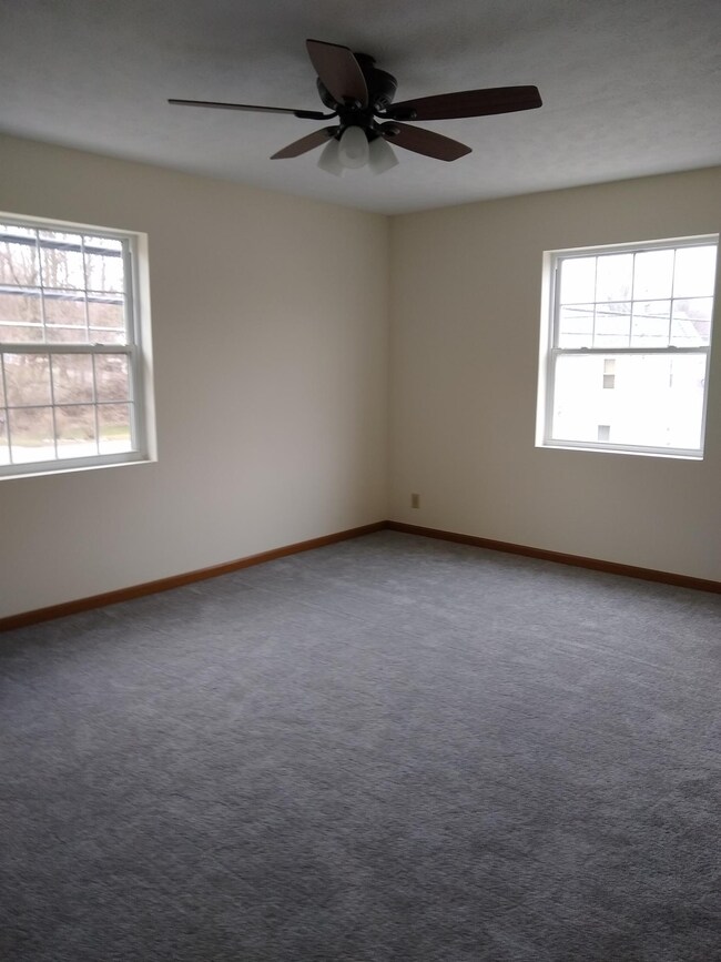 306 Monroe St, Sidney, OH 45365 - photo 2